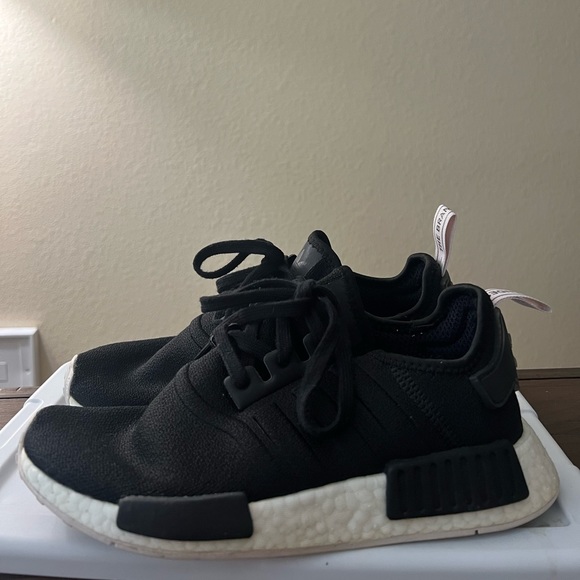 Adidas NMD R1 - Picture 3 of 10